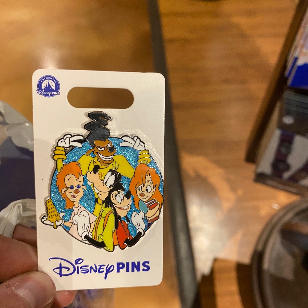 2025 Disney Parks Family Cluster A Goofy Movie Max Powerline Roxanne OE Pin BNWT